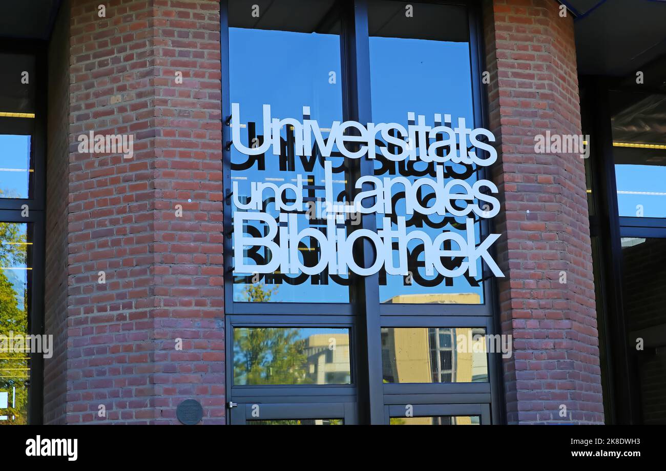 Düsseldorf, Deutschland - Juli 9. 2022: Logo-Schriftzug der deutschen Universitätsbibliothek Stockfoto