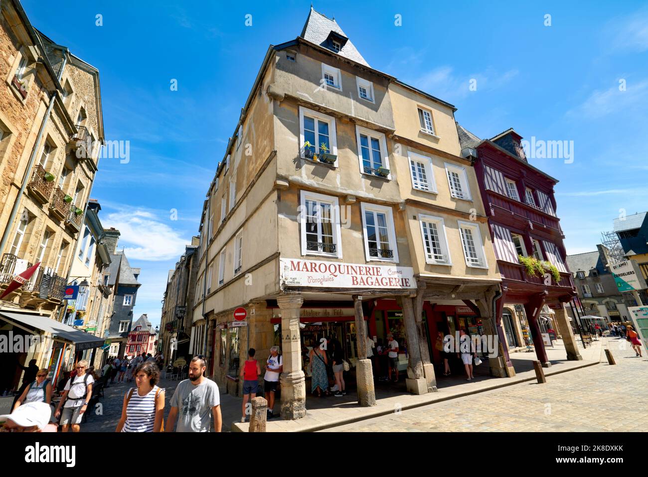 Dinan Bretagne Frankreich. Holzhäuser Stockfoto