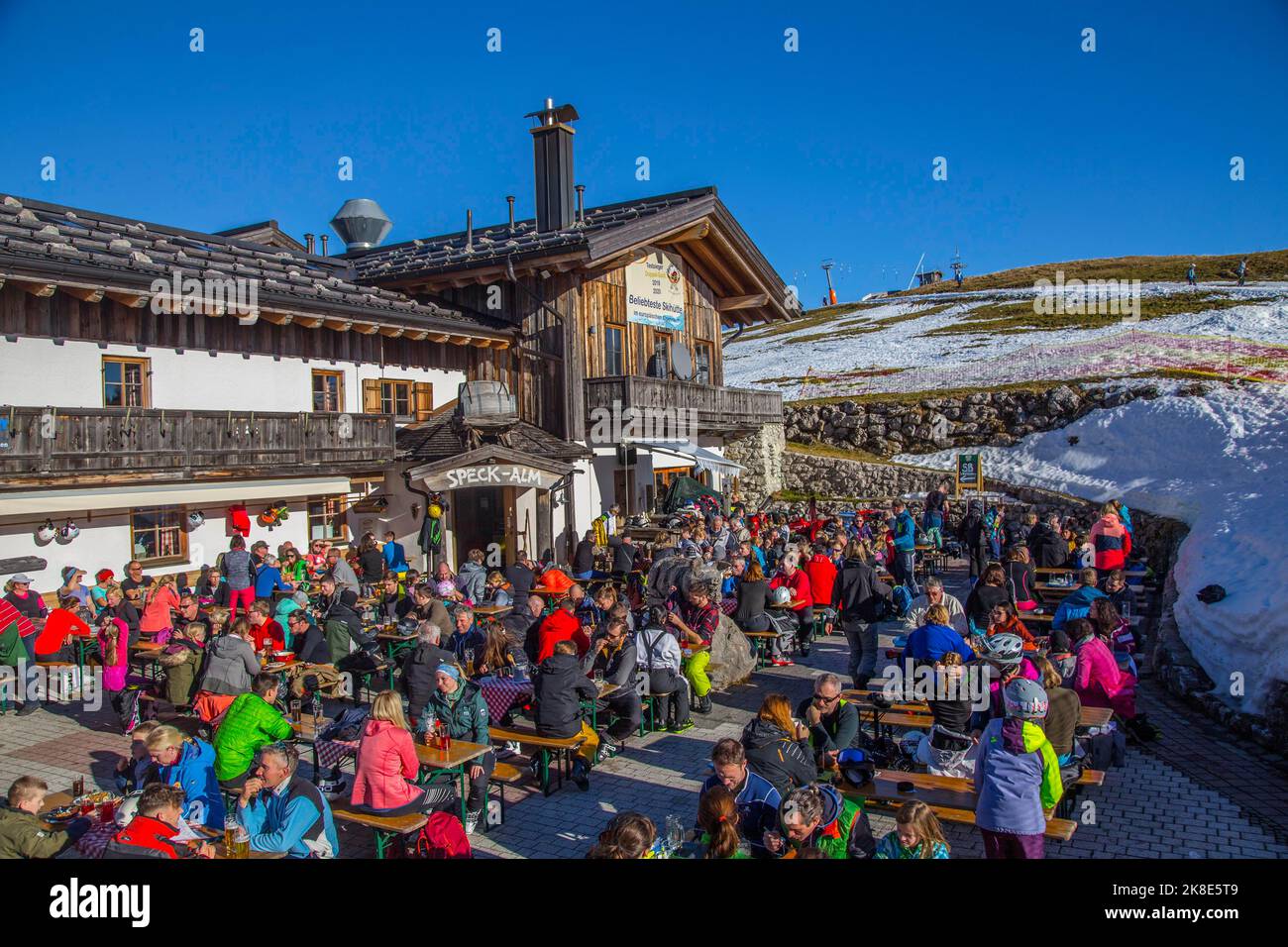 Berggasthof Speck-Alm und Apres-Skihütte, Skigebiet Sudelfeld, Bayrischzell, Oberbayern Stockfoto