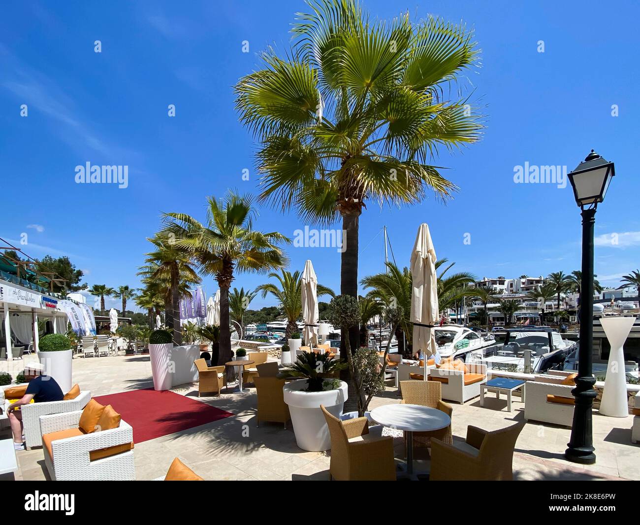 Restaurant in Cala Llonga Hafen, Cala d'Or, Mallorca, Mallorca, Balearen, Spanien Stockfoto