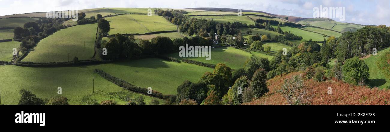 Lorna Donne Land bei Porlock in North Devon.Panorama über Exmoor und Oare.das klassische Buch wurde in dieser gesetzlosen Welt basiert. Stockfoto
