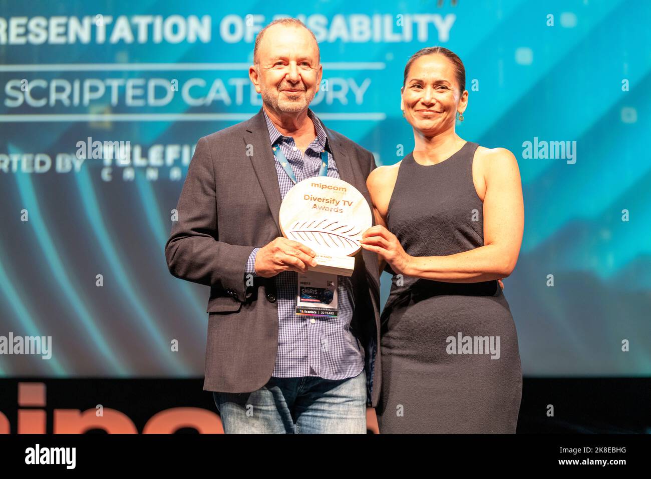 Cannes, Frankreich, 19 2022. Oktober, diversify TV Awards winners at the MIPCOM 2022 - The World’s Entertainment Content Market © Ifnm Press Stockfoto