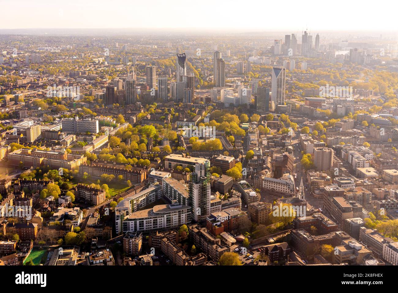 Großbritannien, England, London, erhöhter Blick auf die Bezirke rund um Elephant und Castle Stockfoto