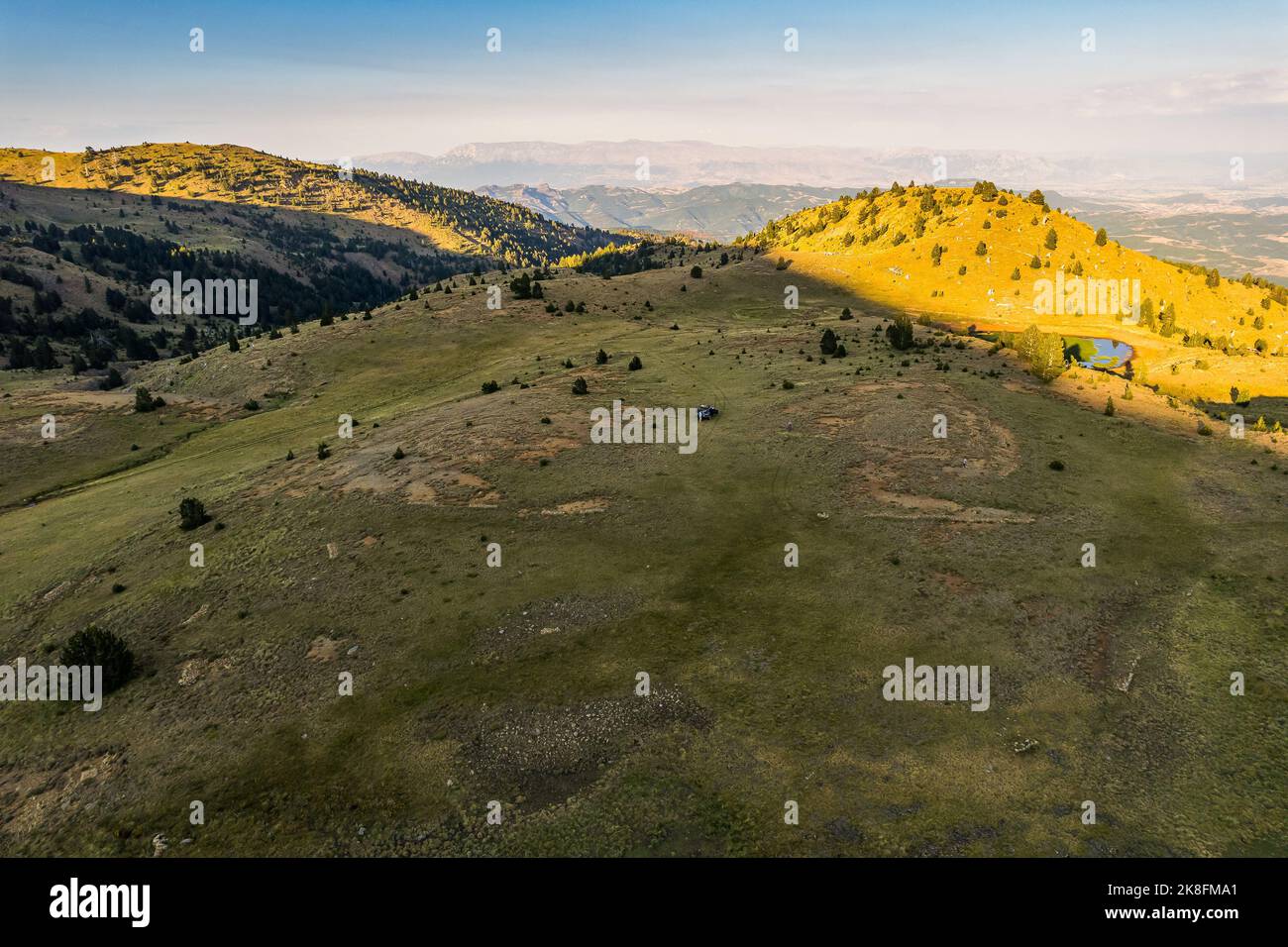 Valamara (Mali i Valamares; Valea Mari) ist ein Berg des Zentralgebirges im Südosten Albaniens. Stockfoto