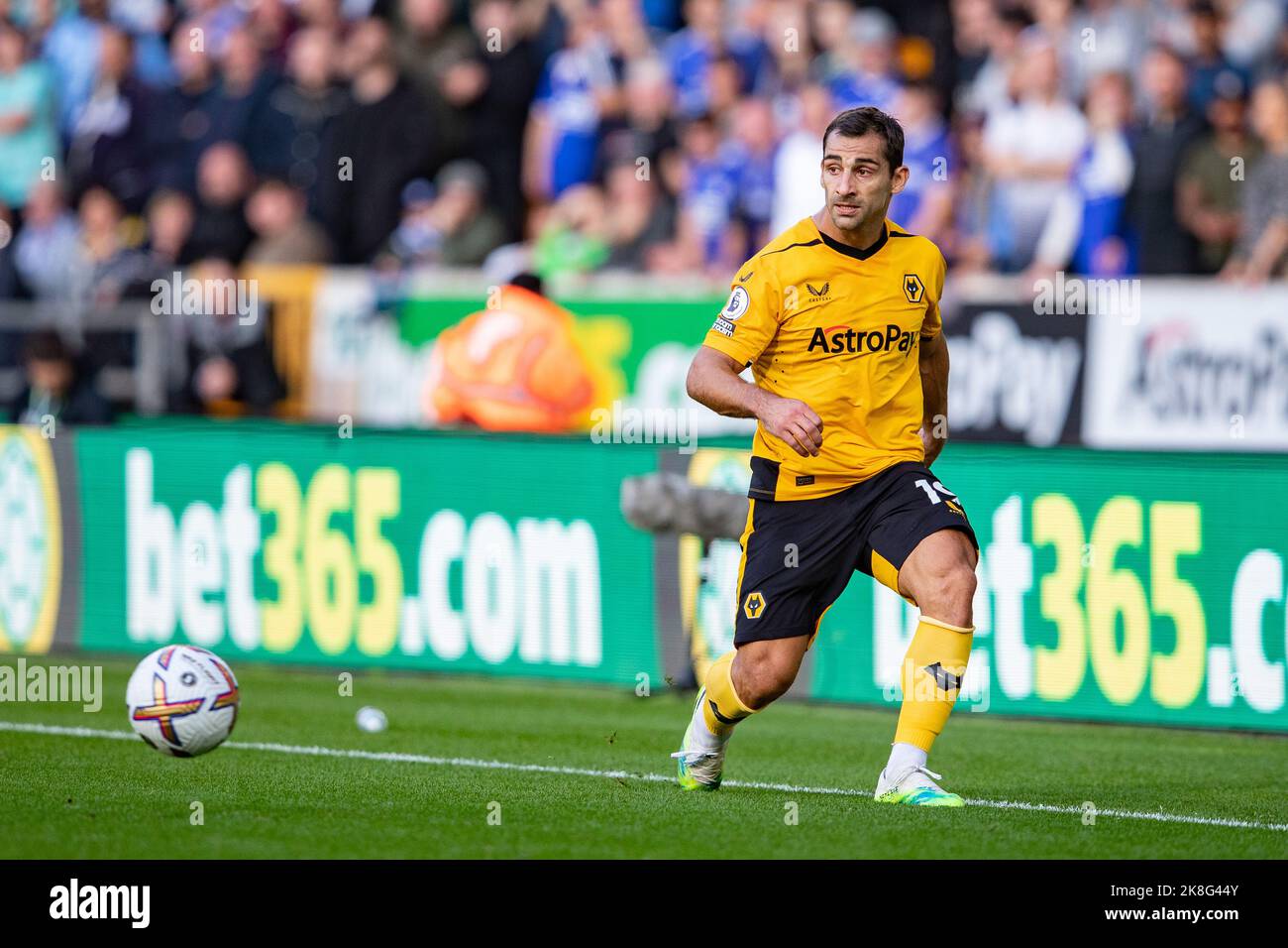 Wolverhampton, Großbritannien. 23. Oktober 2022. WolvesÕs Jonny Castro während des Premier League-Spiels zwischen Wolverhampton Wanderers und Leicester City in Molineux, Wolverhampton am Sonntag, 23.. Oktober 2022. (Kredit: Gustavo Pantano | MI Nachrichten) Kredit: MI Nachrichten & Sport /Alamy Live Nachrichten Stockfoto