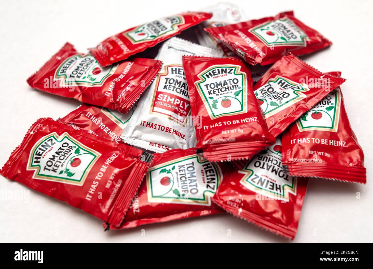 Einzelpakete von Heinz Ketchup am Mittwoch, 19. Oktober 2022 in New York. (© Richard B. Levine) Stockfoto