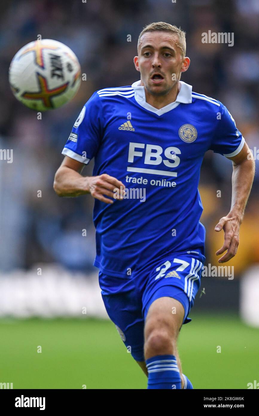 Wolverhampton, Großbritannien. 23. Oktober 2022. Timoty Castagne #27 von Leicester City während des Premier League-Spiels Wolverhampton Wanderers gegen Leicester City in Molineux, Wolverhampton, Großbritannien, 23.. Oktober 2022 (Foto von Mike Jones/News Images) in Wolverhampton, Großbritannien am 10/23/2022. (Foto von Mike Jones/News Images/Sipa USA) Quelle: SIPA USA/Alamy Live News Stockfoto