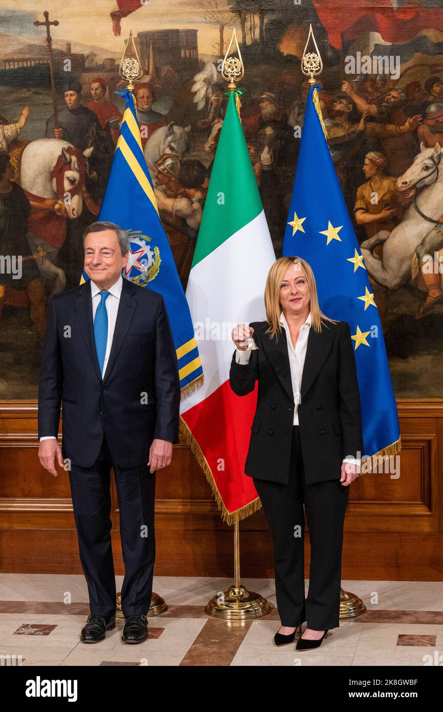 Rom, Italien. 23. Oktober 2022. Die neue italienische Premierministerin ... Rom, Italien. 23. Oktober 2022. Die neue italienische Premierministerin ...