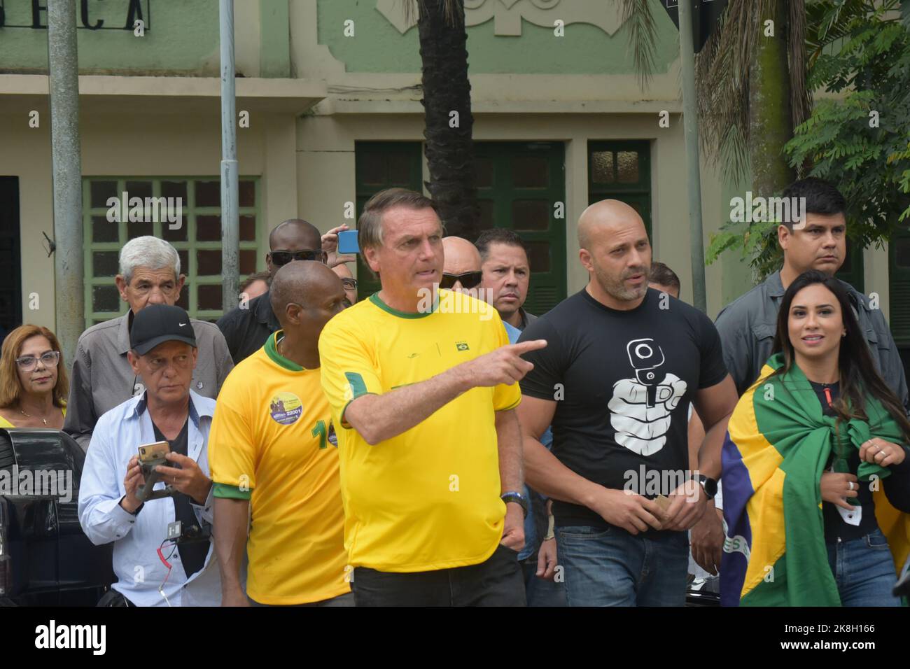 Jair Messias Bolsonaro, derzeitiger Präsident Brasiliens und Kandidat für die Wiederwahl des Präsidenten bei den Wahlen 2022, wird in Rio de Janeiro wählen Stockfoto