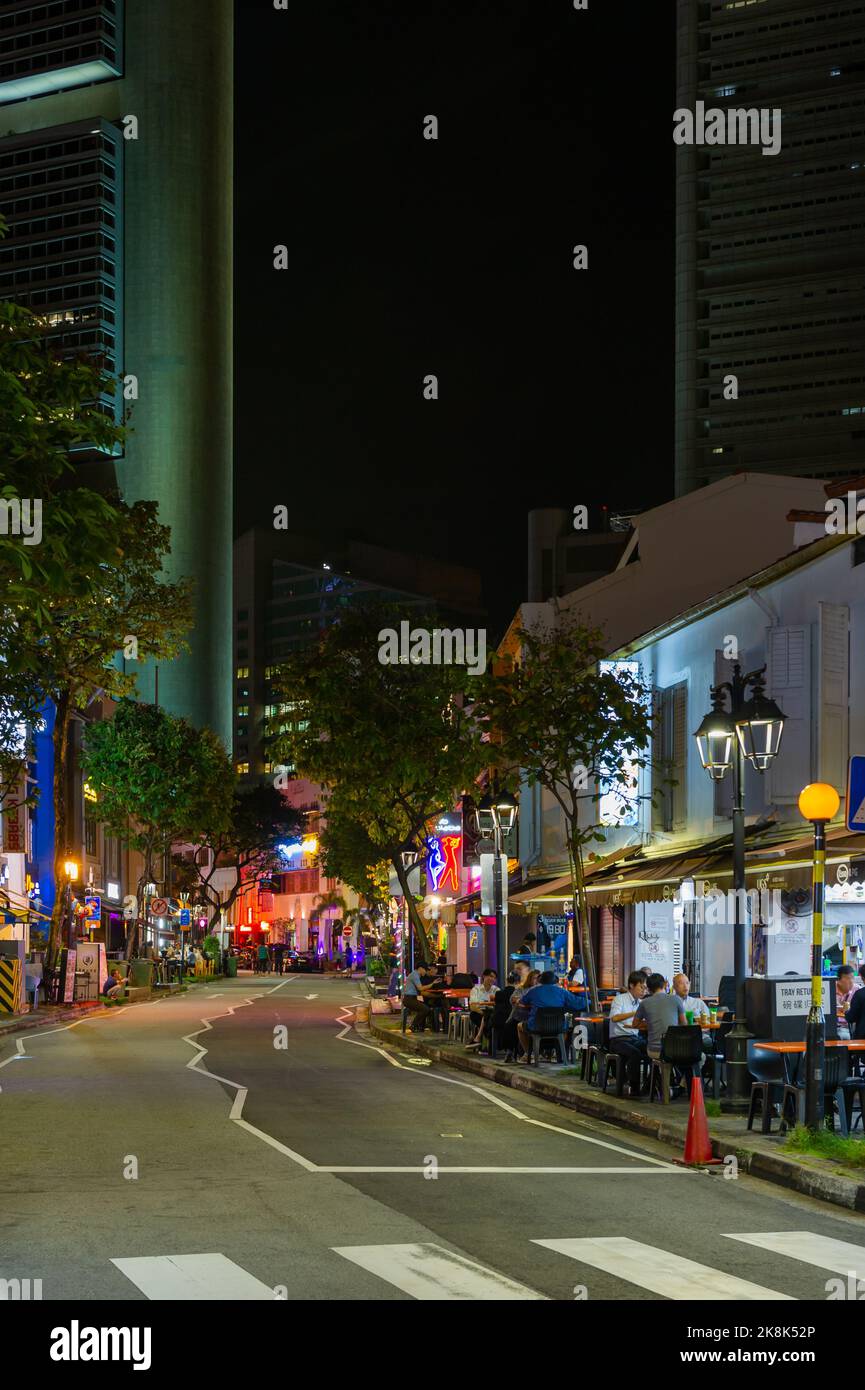 Circular Road, Singapur. Eine typisch britische Straße im historischen Stil, die das alte und neue Singapur zeigt Stockfoto