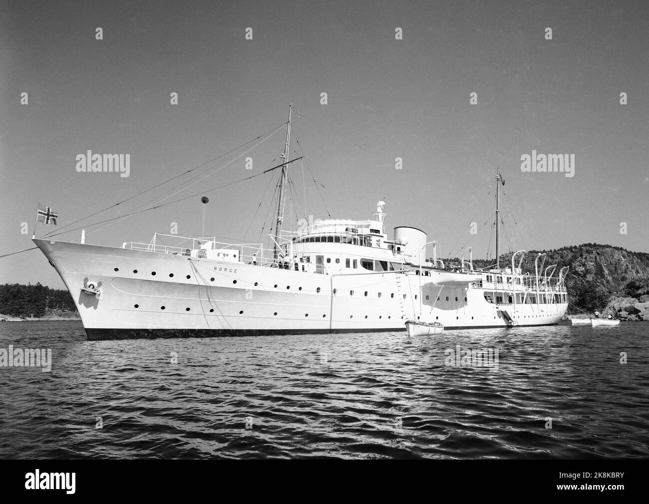 Hankø 4. Juli 1959. Kronprinz Harald nimmt an der Regatta in Hankø Teil ...