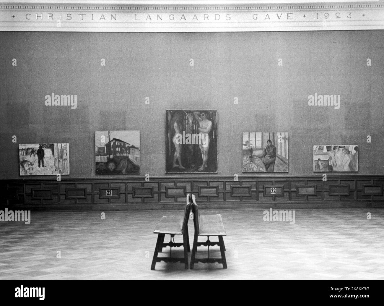 Oslo 19450709 Edvard Munch stellt in der Nationalgalerie aus, jetzt heißt sie das Nationalmuseum. Foto: NTB Stockfoto