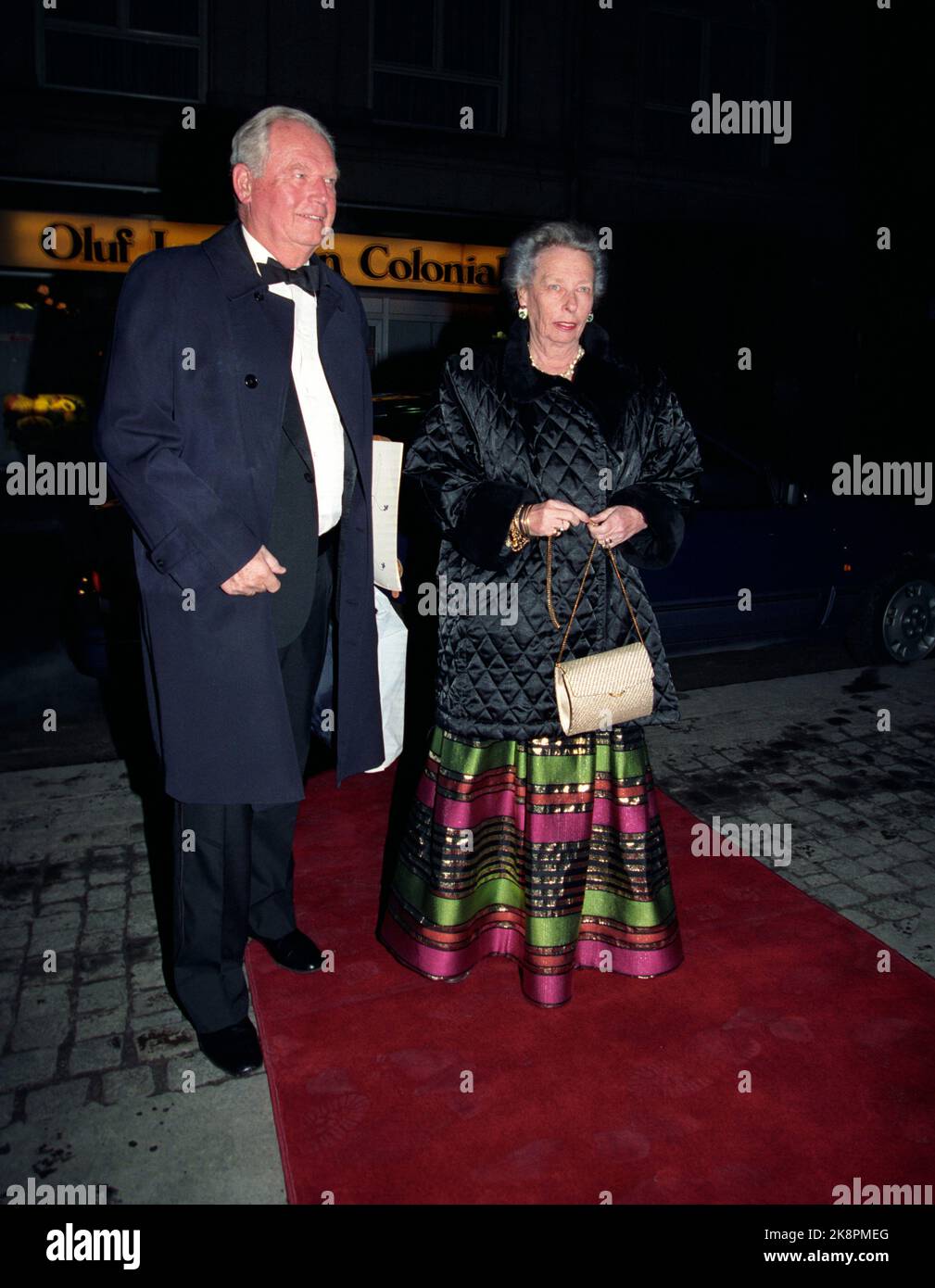 Oslo 28. Januar 1993. Grand Hotel. Erling Lorentzen ist 70 Jahre alt und das Unternehmen wird im Grand Hotel geführt. Hier kommt der Jubel mit seiner Frau, Prinzessin Ragnhild Mrs. Lorentzen. Foto: Bjørn Sigurdsøn NTB / NTB Stockfoto