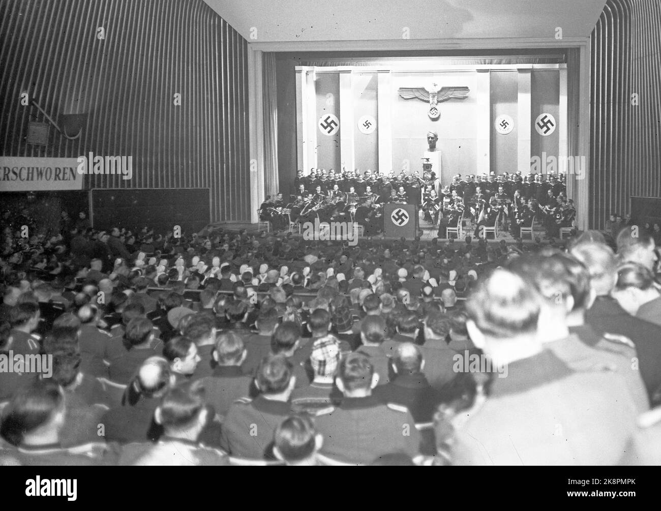 WW2 Oslo 19450130 Treffen im Klingenberg Kino. Das Jahrzehnt des Nationalsozialismus in Deutschland. Foto: NTB *** das Foto wurde nicht verarbeitet ***** Stockfoto