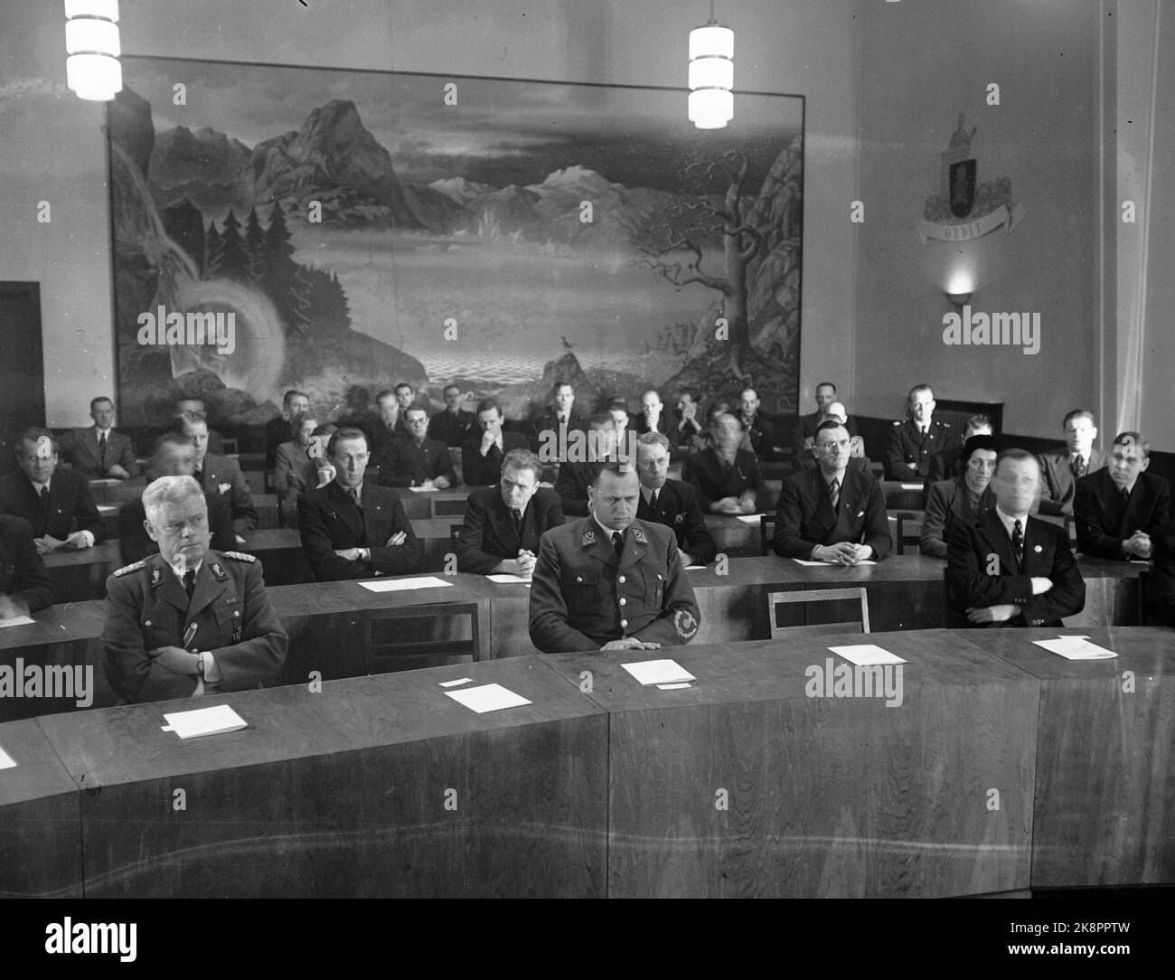 WW2 Oslo 19440304 Propagandaschule der norwegischen Sammlung. NS- In der ersten Reihe bis V ist der Polizeiminister Jonas Lie zu sehen. Propaganda. Foto: NTB *** das Foto wurde nicht verarbeitet ***** Stockfoto