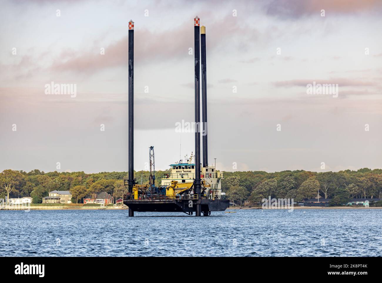 Veriozons Boot, Aries Marine, RAM VII vor der Küste von Greenport, NY Stockfoto