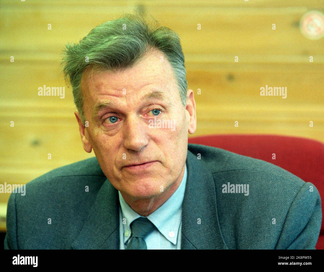 Ullersmo 19950303 Direktor des Ullersmo Nationalgefängnisses Knut Eigum. Interview Situation in seinem Büro. Foto: Jon EEG / NTB / NTB Stockfoto