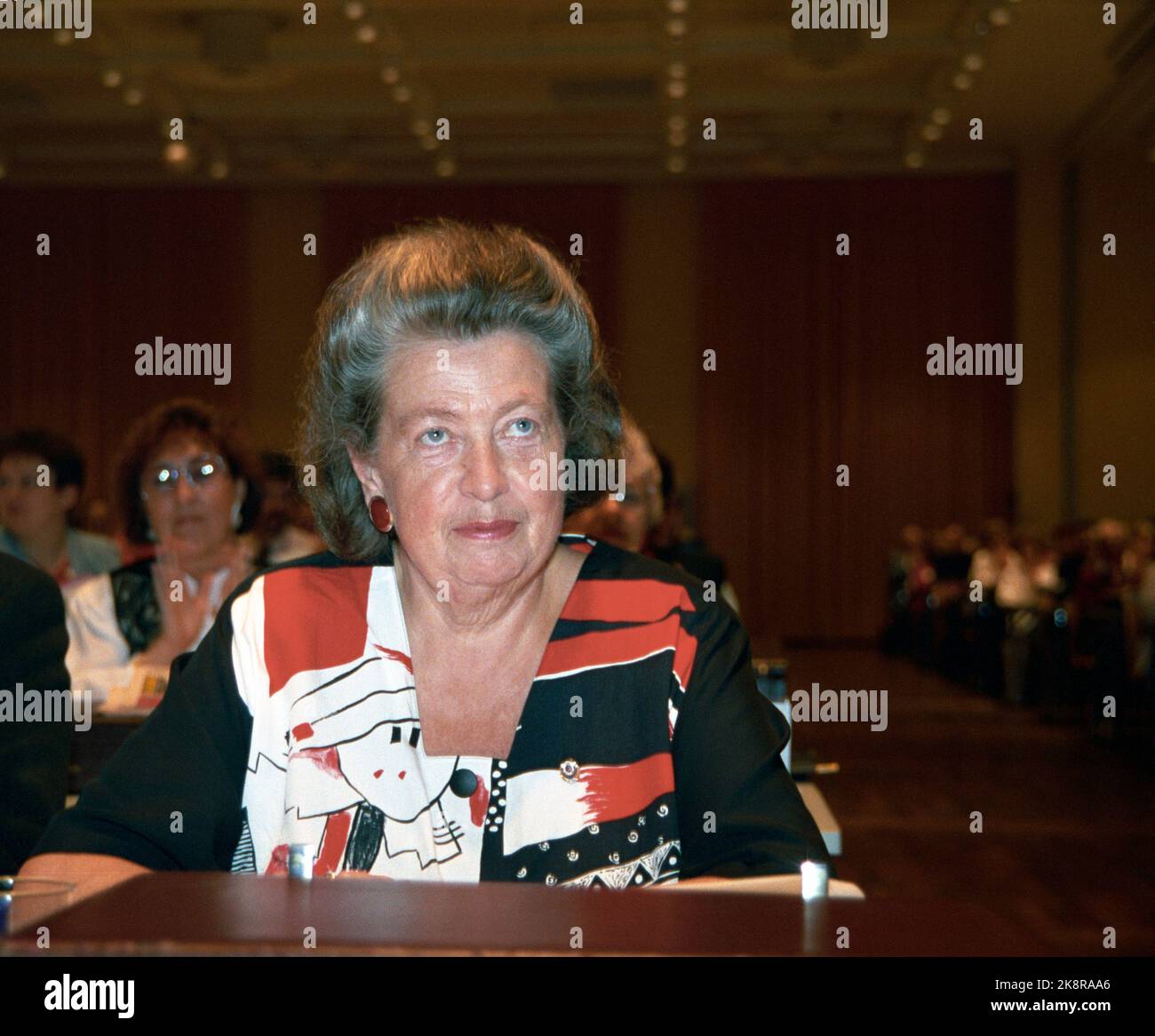 Oslo 19920929. Die Gewerkschaftsführerin Sidsel Bauck in Trade and Office wurde während der nationalen Versammlung der Gewerkschaft im Volkshaus für die Hälfte der Zeit wiedergewählt. Foto pro Flåthe / NTB / NTB Stockfoto