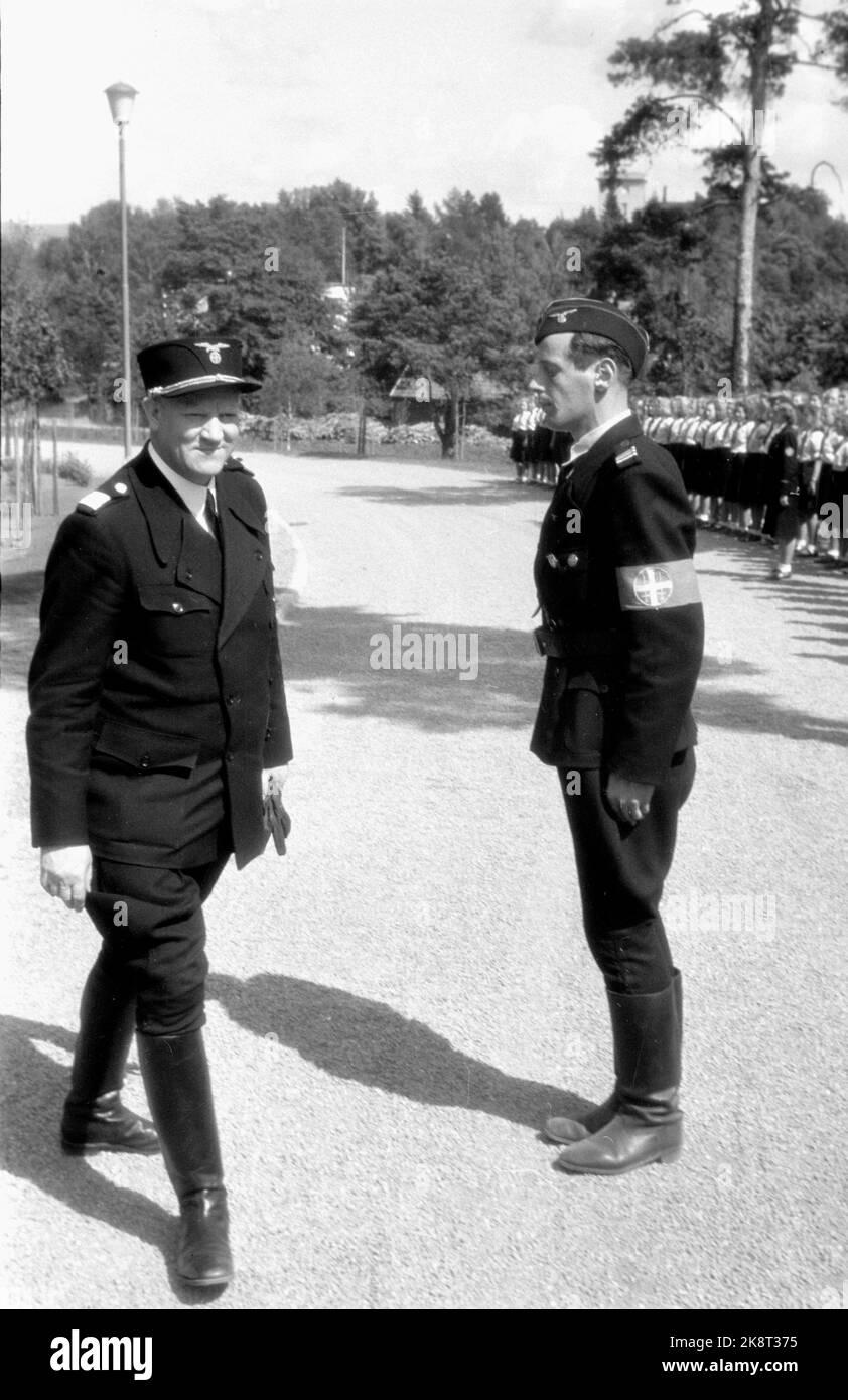Oslo 18-07-1942. Der 55-jährige Geburtstag von Ministerpräsident Vidkun Quisling in Gimle. Foto: NTB Stockfoto