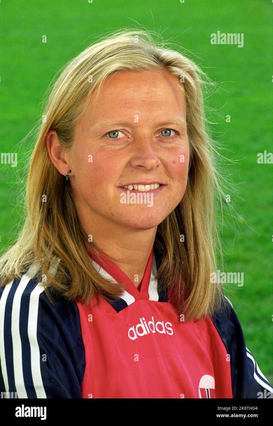 1995. Tone Haugen, Fußballspieler, Trondheims-Ørn, fotografiert 1995. Gewann die Europameisterschaft Gold mit Norwegen in den Jahren 1987 und 1993. Auch gewann die WM-Gold im Jahr 1995 und die olympische Bronze im Jahr 1996. Foto: Knut Falch/NTB Stockfoto