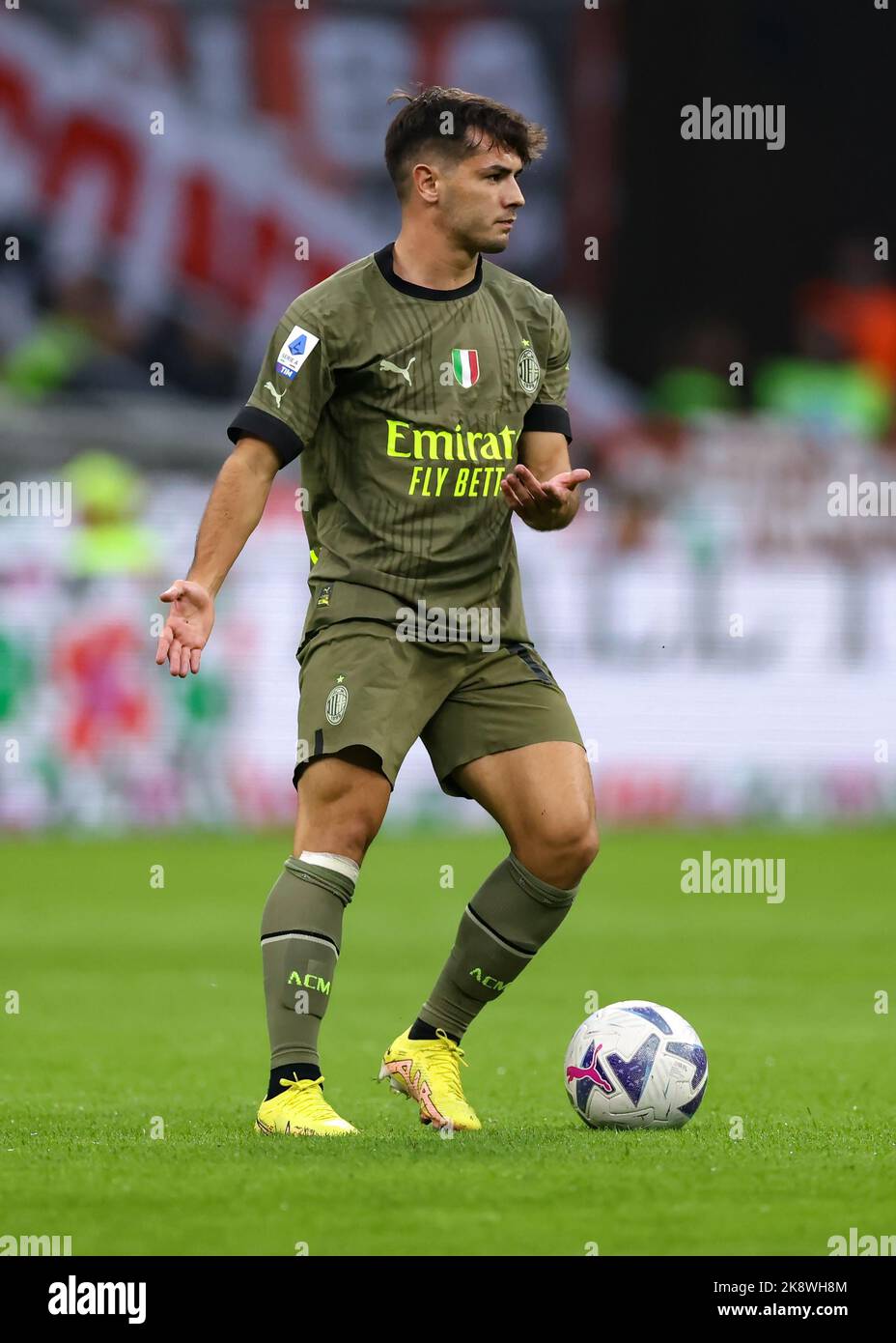 Mailand, Italien, 22.. Oktober 2022. Brahim Diaz von AC Mailand während der Serie A Spiel bei Giuseppe Meazza, Mailand. Bildnachweis sollte lauten: Jonathan Moscrop / Sportimage Stockfoto