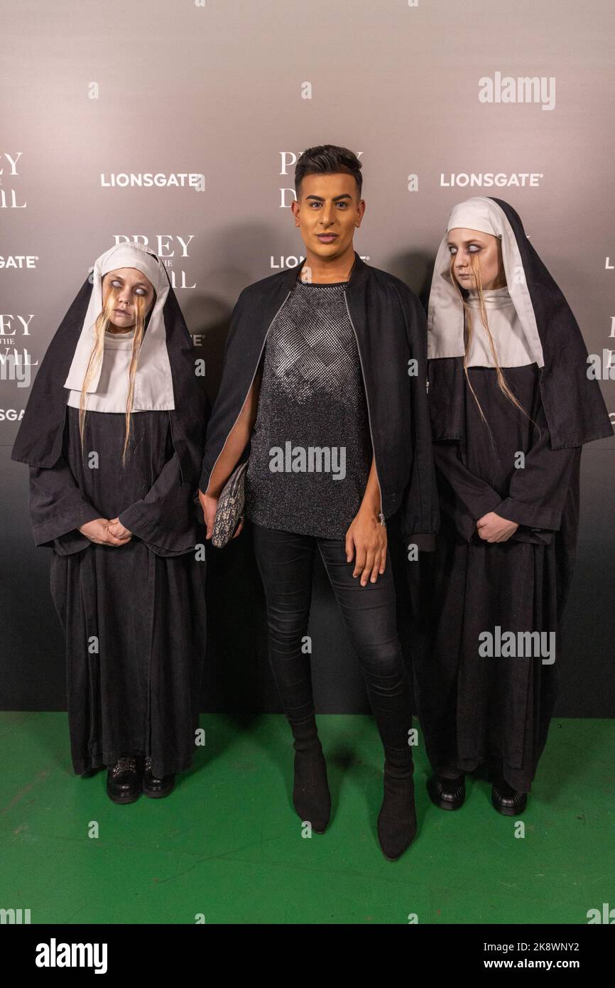 London, Großbritannien. 24. Oktober 2022. Junaid Ahmed nimmt an der „Prey for the Devil“ Celebrity Experience in London Teil. (Foto: Phil Lewis/SOPA Images/Sipa USA) Quelle: SIPA USA/Alamy Live News Stockfoto