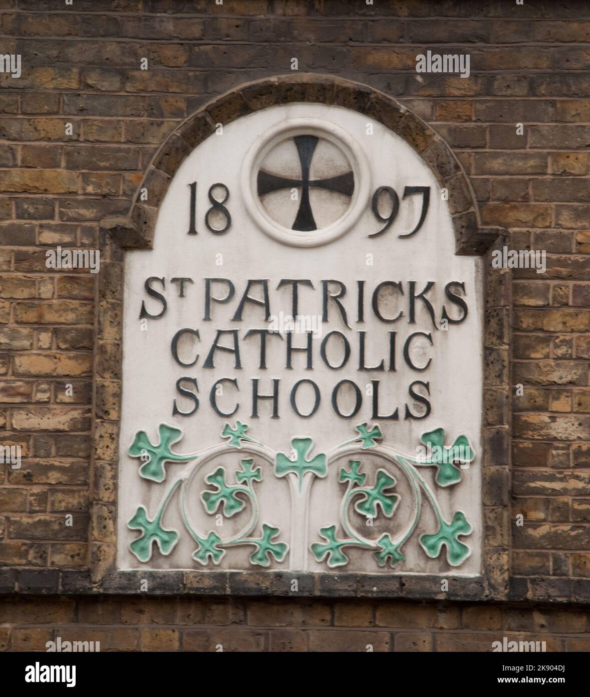 St. Patrick's Catholic Schools, Lambeth, London, Großbritannien. Lambeth war schon immer die Heimat einer großen Zahl von Einwanderern, insbesondere von Iren, für die diese ca. Stockfoto
