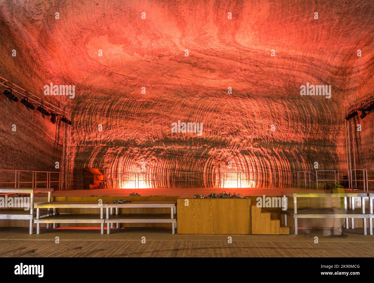 SONDERSHAUSEN, DEUTSCHLAND - SEP 18, 2016: Theater- und Obststrahhalle im Bergbauwerk Sondershausen in Deutschland. Wiedereröffnet als Touristenbergwerk in 1996 und Stockfoto