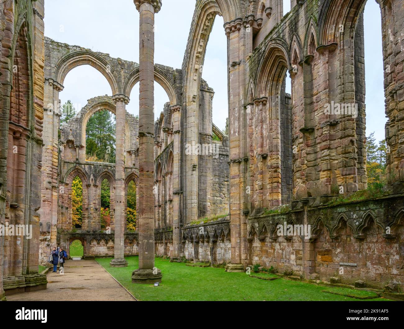 Fountains Abbey, in der Nähe von Ripon, North Yorkshire, England, Großbritannien Stockfoto