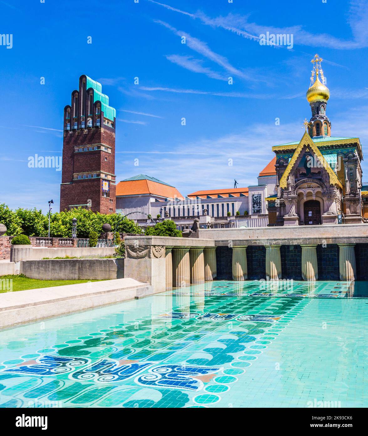 DARMSTADT, DEUTSCHLAND 18. JULI 2014 Berühmter fünfFingerTurm in