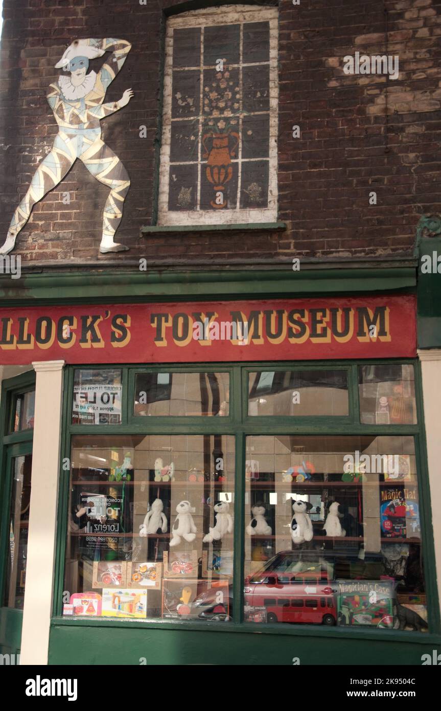 Pollock's Toy Museum, Bloomsbury, London, Großbritannien Stockfoto