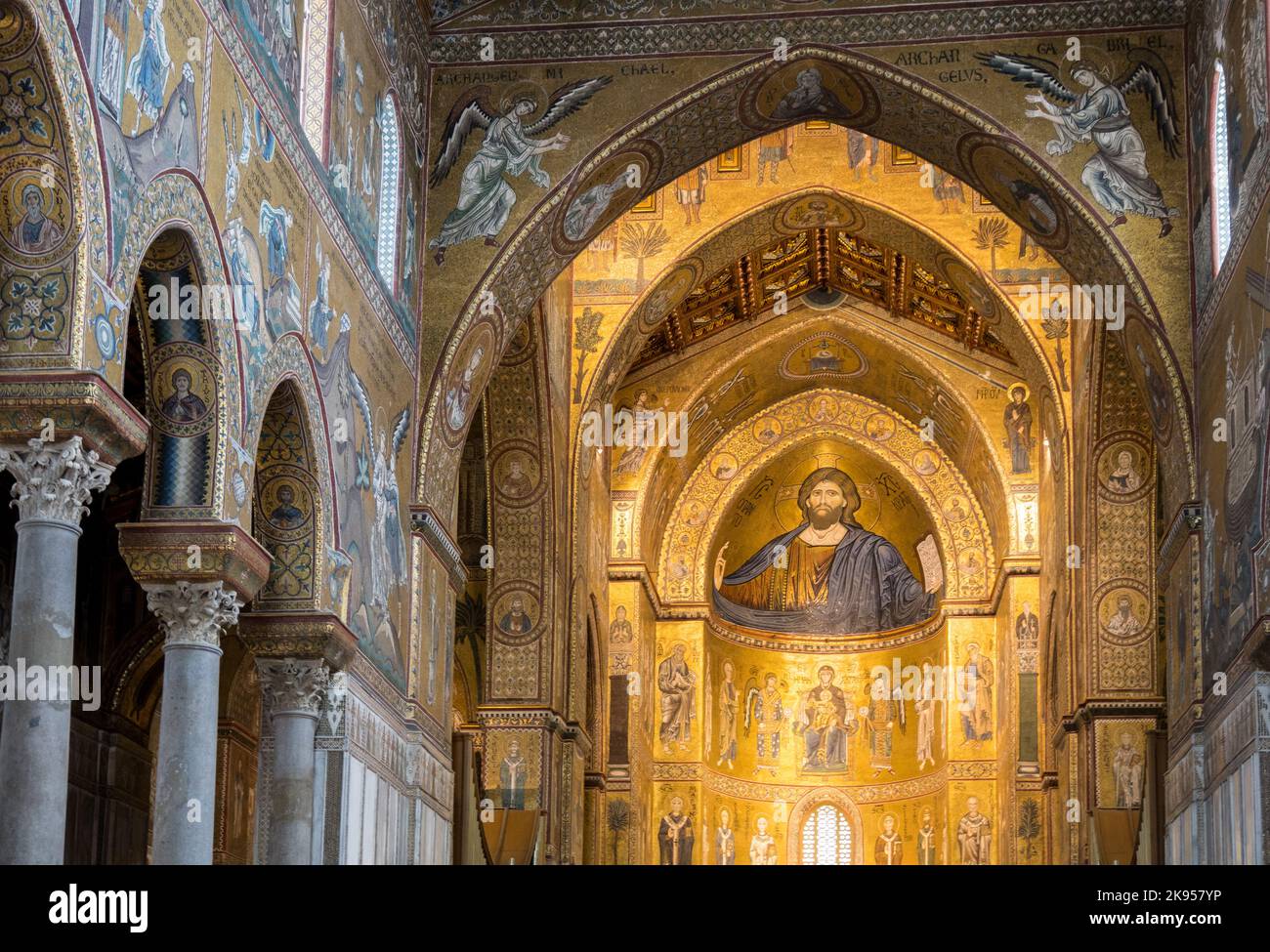 Italien, Sizilien, Palermo. Monreale. Die normannische Kathedrale mit den byzantinischen Mosaiken in Monreale. Stockfoto