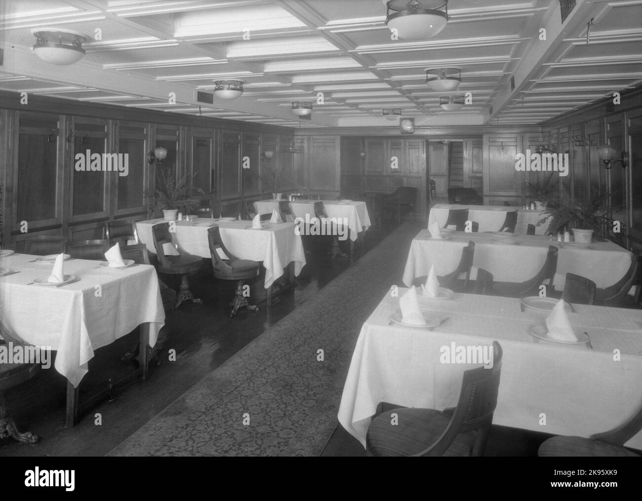 S/s 'King Gustaf V' III KL Esszimmer Stockfoto