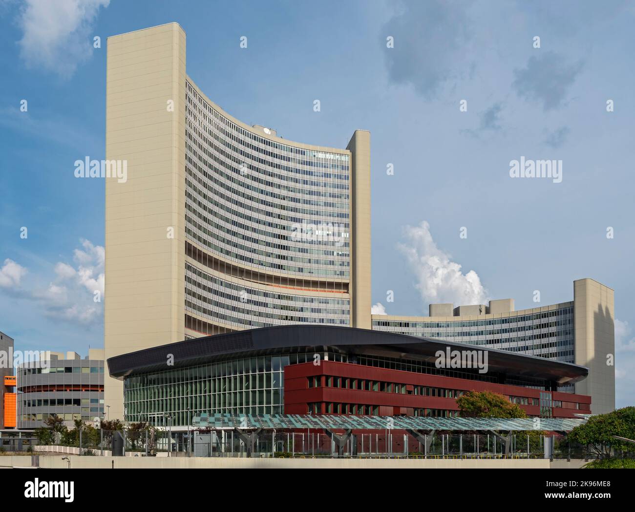 Vienna International Center (VIC oder UNO City), United Nations Office Complex, Vienna Donau City, Wien, Österreich Stockfoto