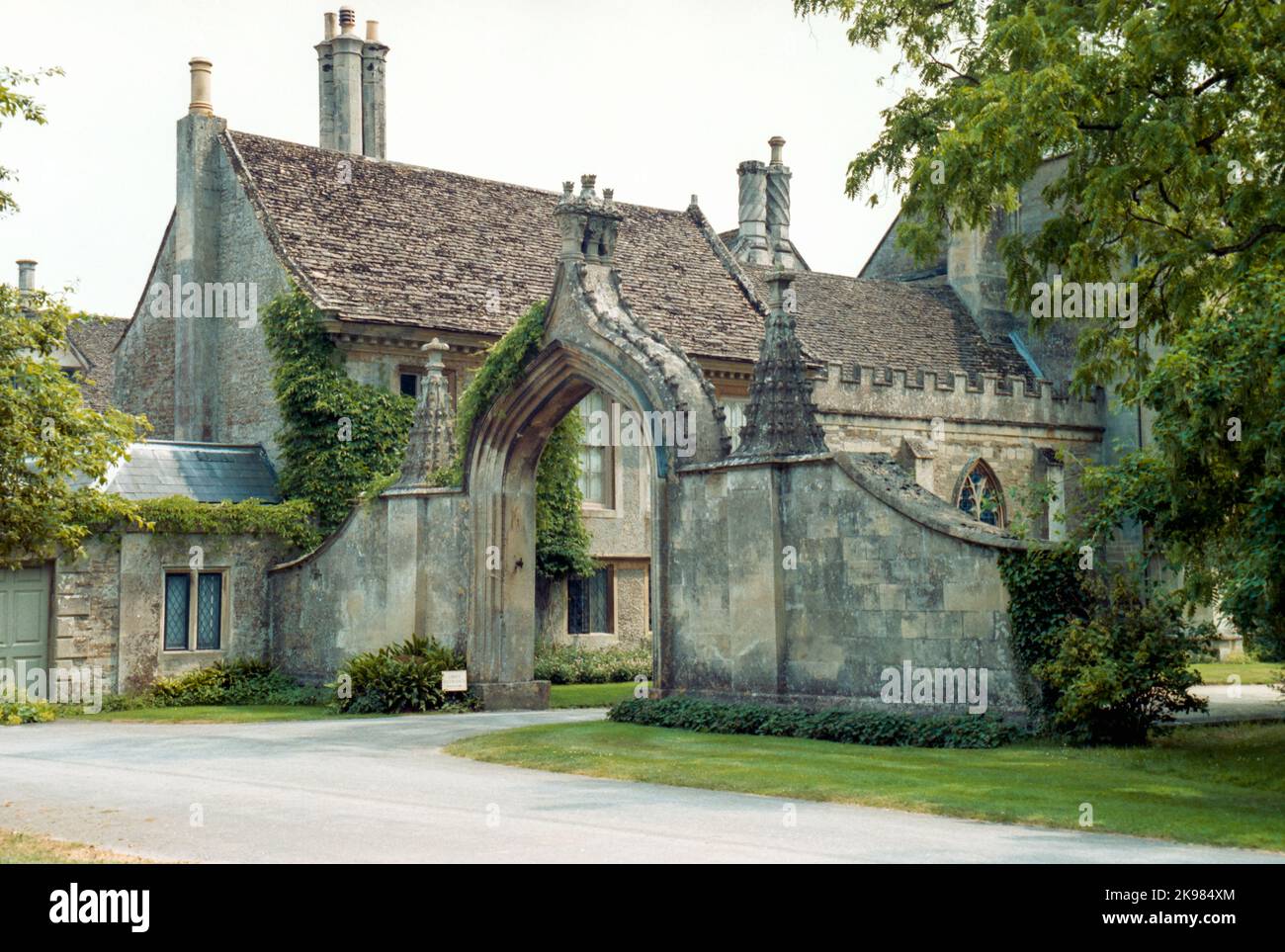 Lacock Abbey in Wiltshire. Auf Film aufgenommen. Stockfoto
