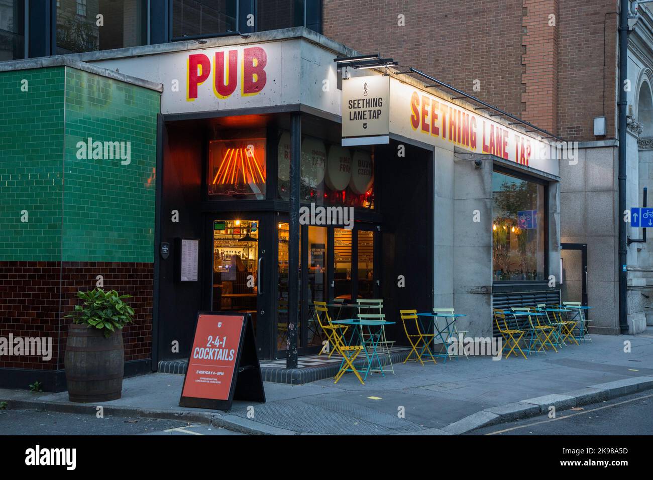 Brew Dog Neon Schild London Stockfoto