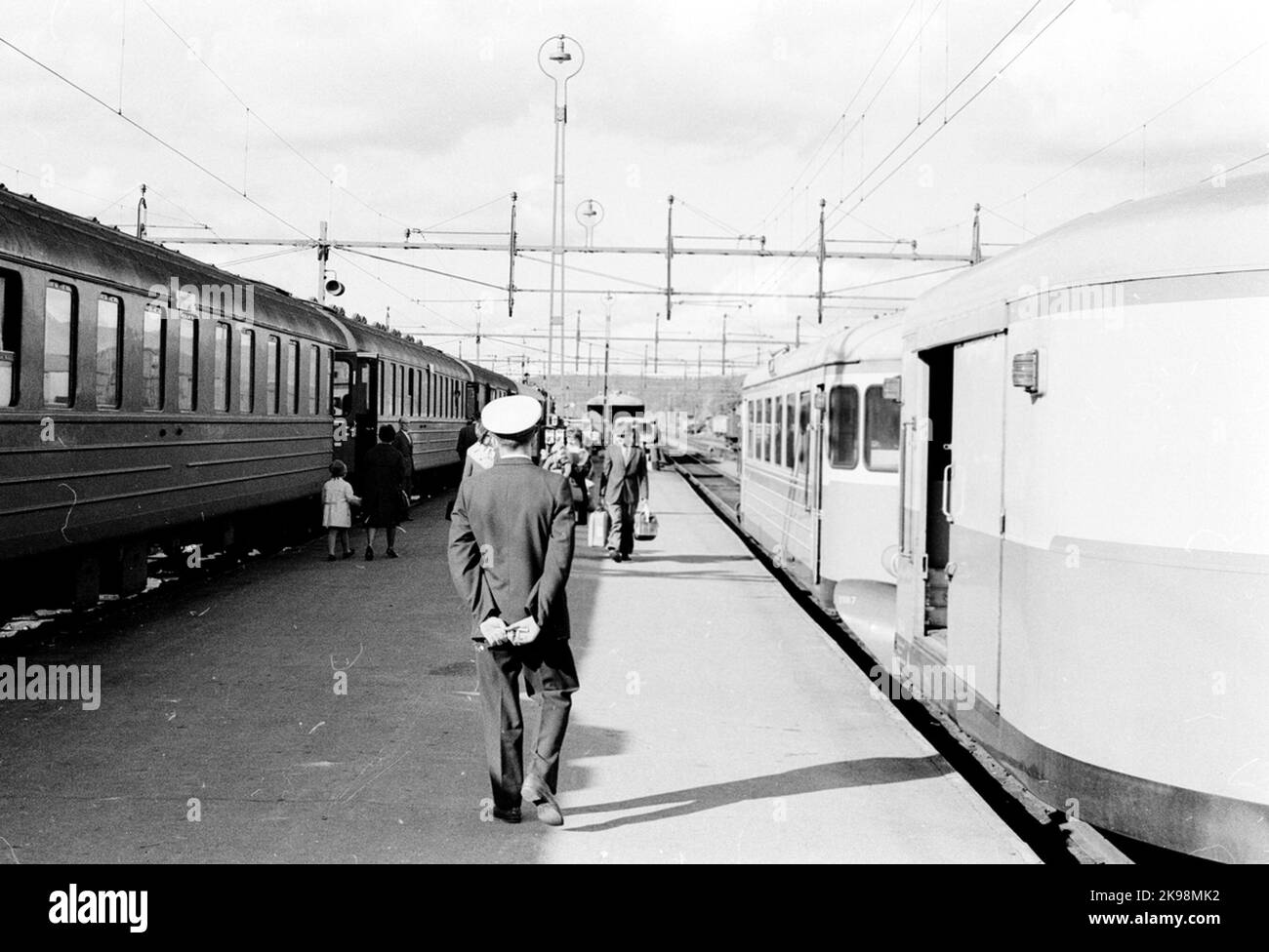 Staatsbahnen, SJ Y7 1187. Anreise an der Station Gällivare Stockfoto