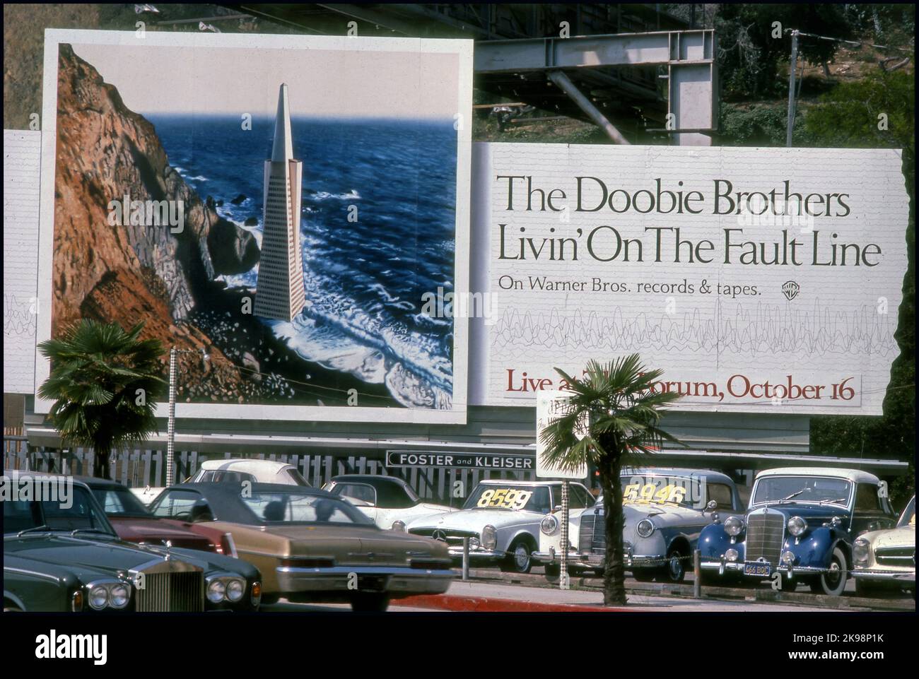 Doobie Brothers Plakatwand auf dem Sunset Strip in Los Angeles, CA, USA, 1977 Stockfoto