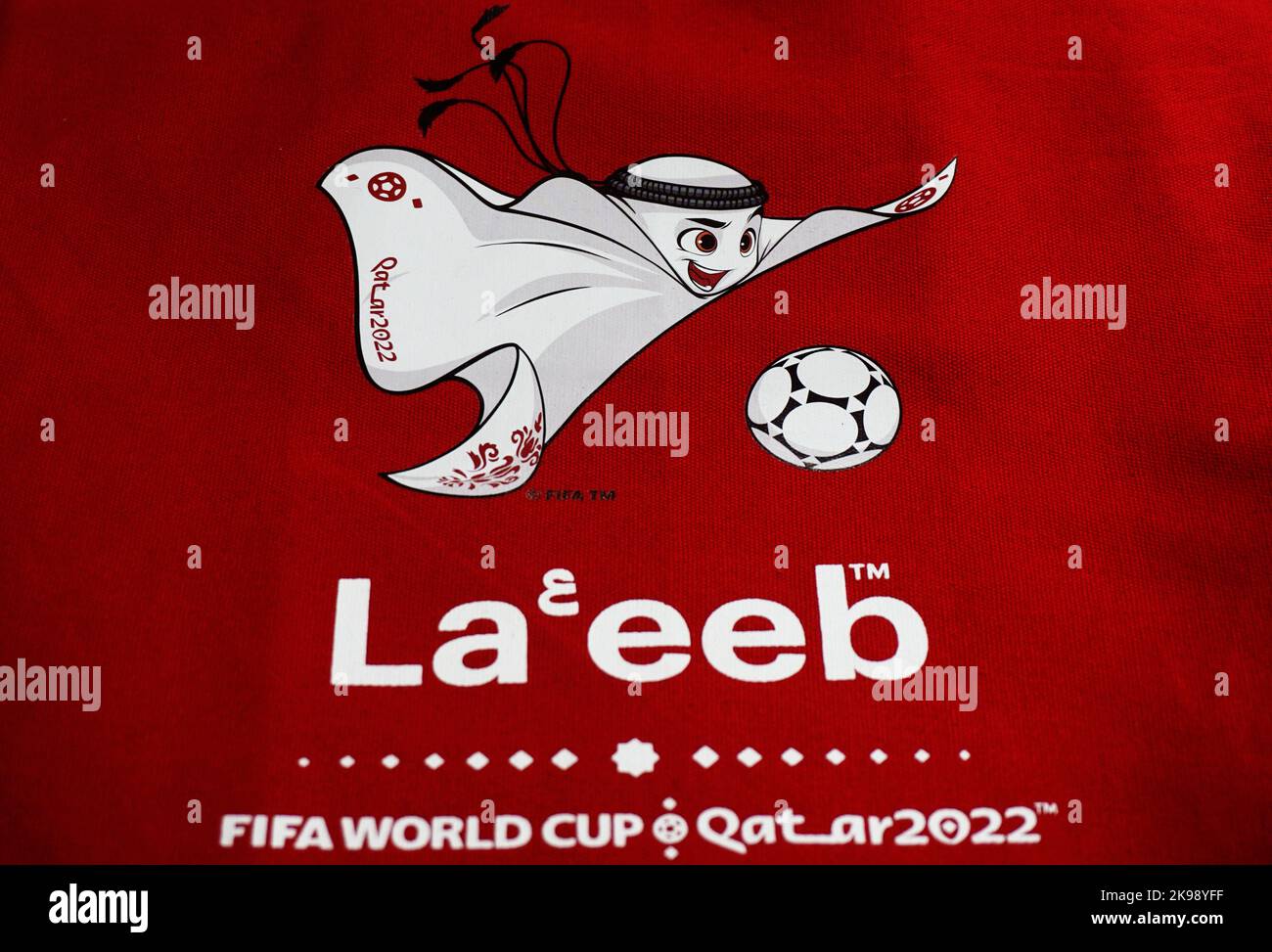 HANGZHOU, CHINA - 27. OKTOBER 2022 - das WM-Emblem 2022 ist im Themengeschäft Hangzhou 2022 in Hangzhou, Provinz Zhejiang, abgebildet. Stockfoto
