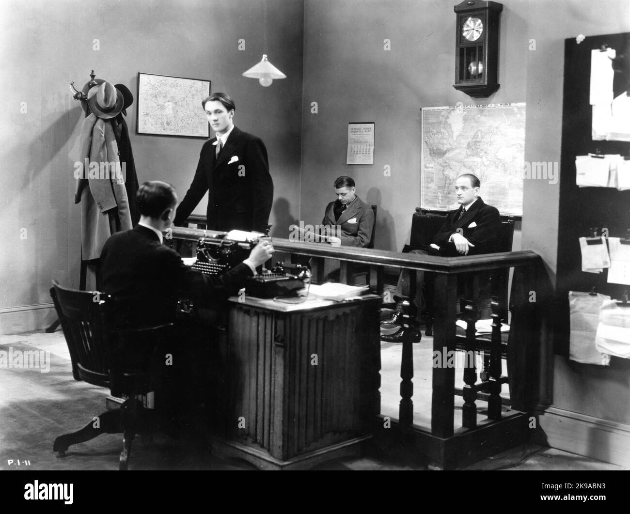 MAURICE BRADDELL in MEN OF TOMORROW 1932 Regisseure LEONTINE SAGAN und (nicht im Titel) ZOLTAN KORDA aus dem Roman Young Apollo von Anthony Gibbs Settings Vincent Korda Produzent Alexander Korda London Film Productions / Paramount British Picturs Stockfoto