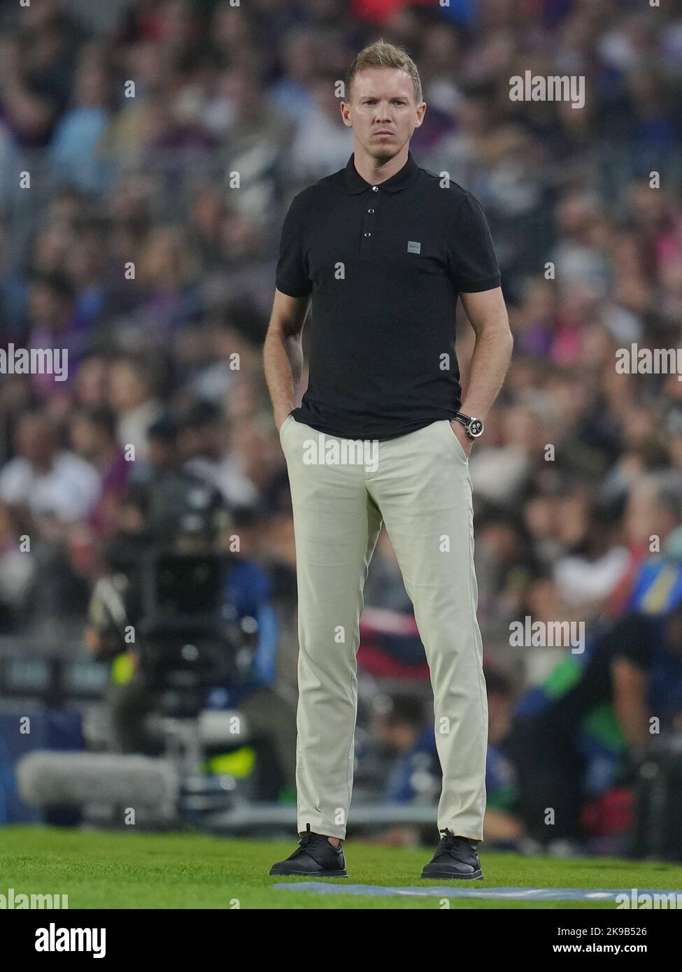 Barcelona, Spanien. 26. Oktober 2022, FC Bayern München Cheftrainer Julian Nagelsmann beim UEFA Champions League Spiel spielte die Gruppe C zwischen dem FC Barcelona und Bayern München am 26. Oktober 2022 im Spotify Camp Nou Stadium in Barcelona, Spanien. (Foto von Bagu Blanco / PRESSIN) Stockfoto