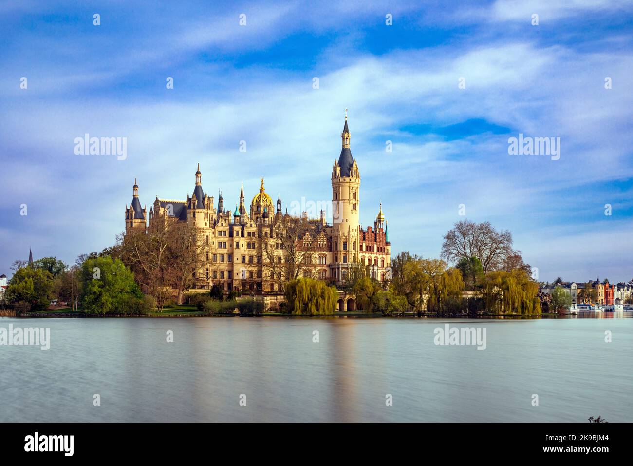 Schloss Schwerin, Sitz des landesparlaments Mecklenburg-Vorpommern am Ufer des Schweriner Sees Stockfoto