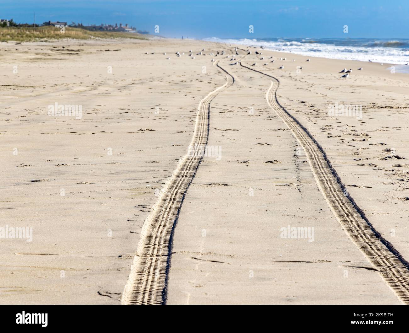 Reifenspuren im sand Stockfoto