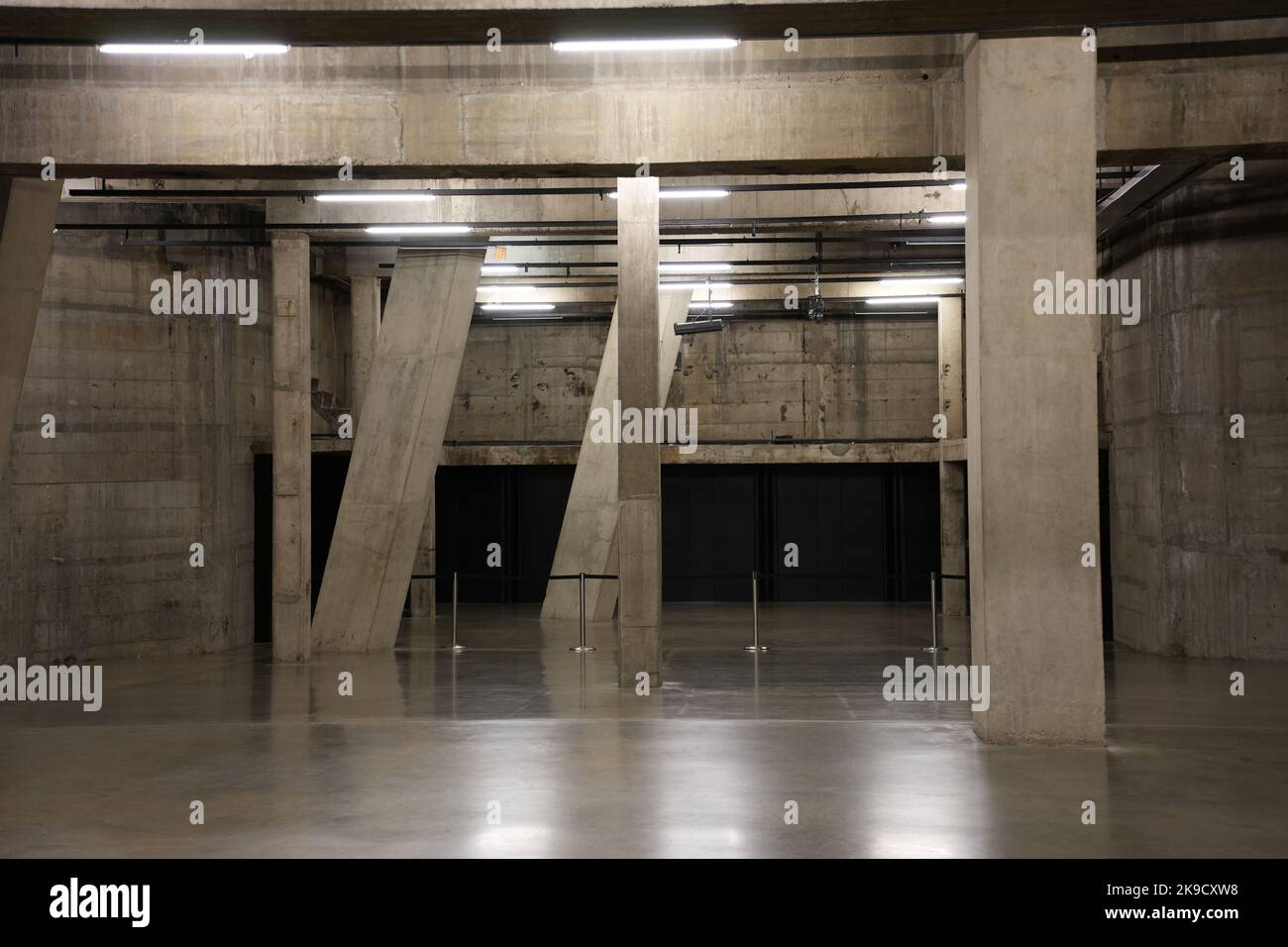 Innenraum des Tate Modern Blavatnik Building, London, Stockfoto