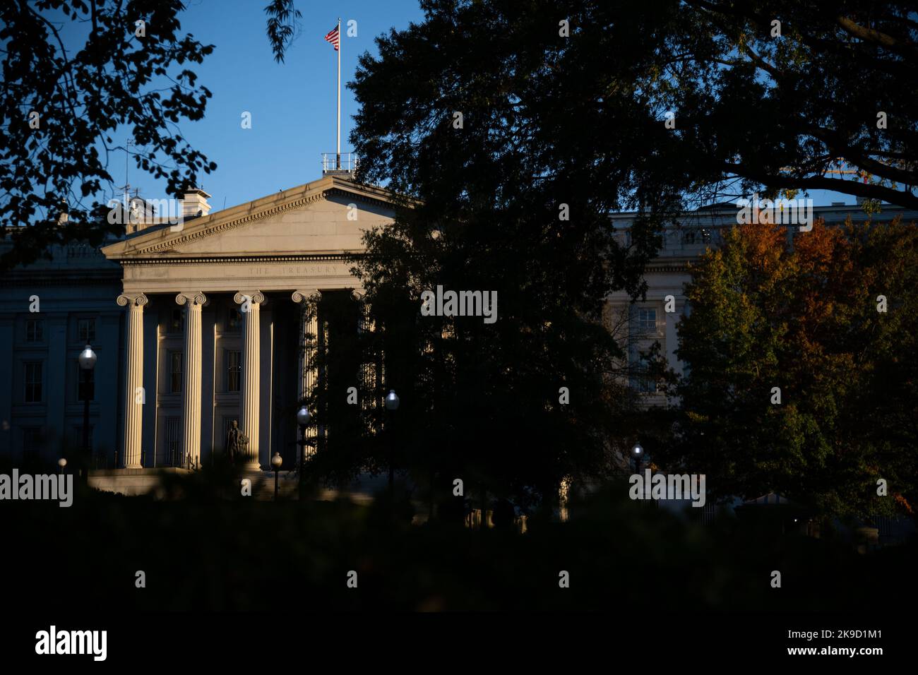 Washington, USA. 27. Oktober 2022. Eine allgemeine Ansicht des US-Finanzministeriums in Washington, DC, am Donnerstag, den 27. Oktober, 2022. (Graeme Sloan/Sipa USA) Quelle: SIPA USA/Alamy Live News Stockfoto