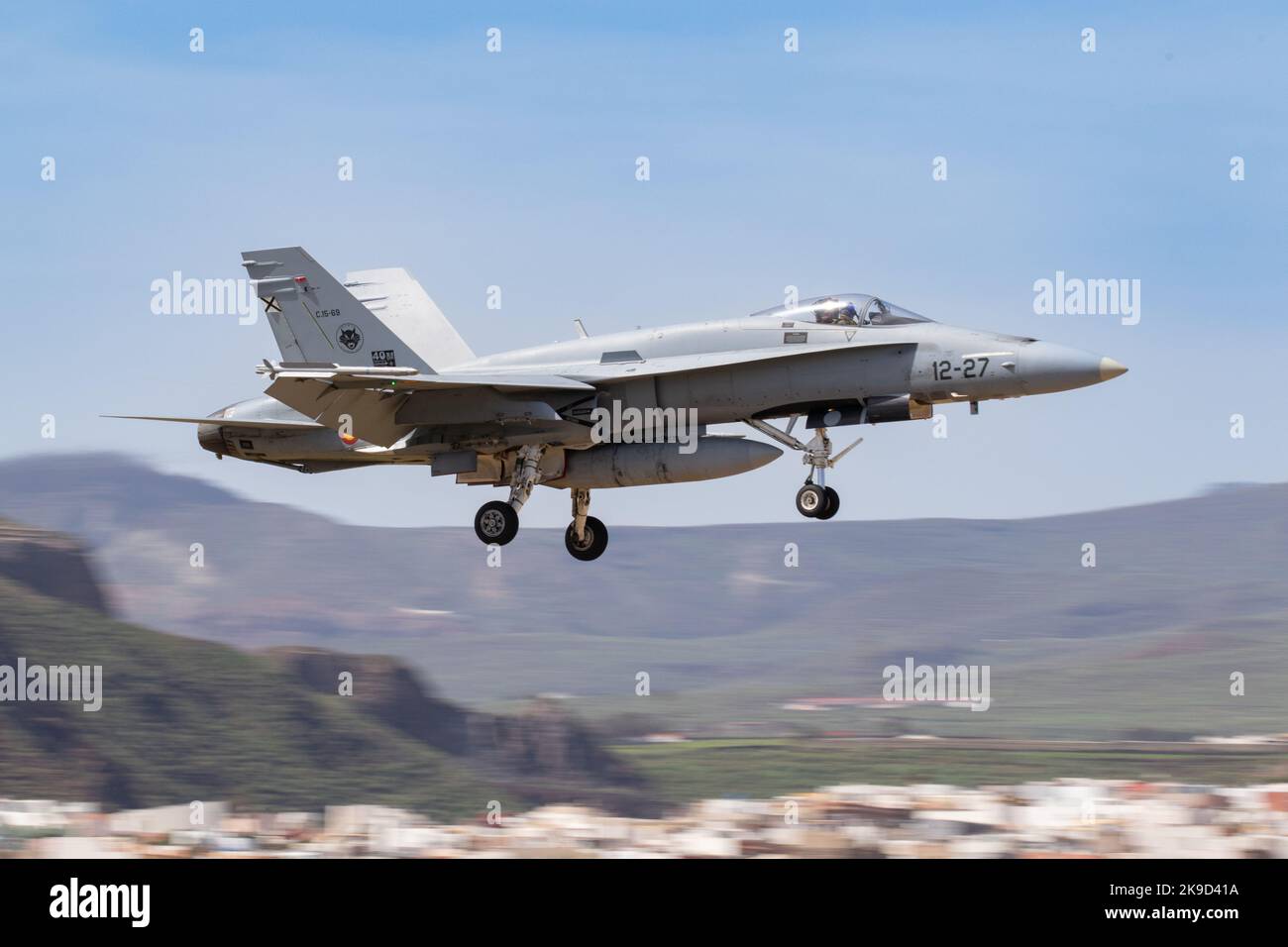 Die Hornets der spanischen Luftwaffe landen während der SIRIO 22-Übung auf dem Luftwaffenstützpunkt Gando. Stockfoto