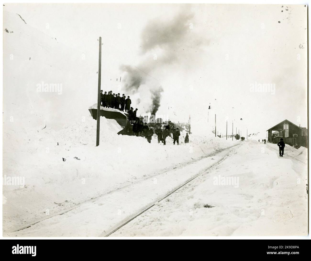 Schneeräumung an der nationalen Grenzstation. Stockfoto