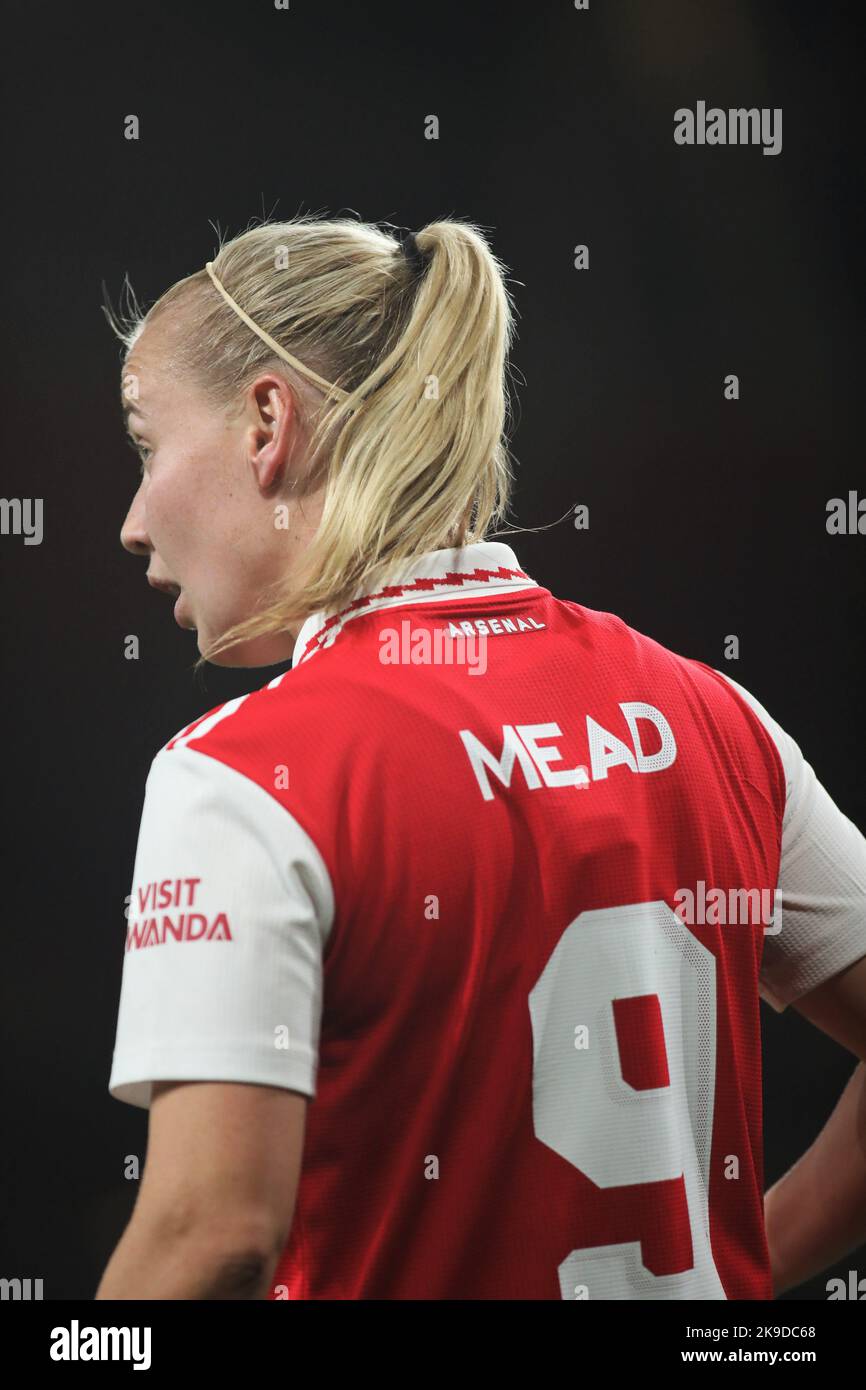 London, Großbritannien. 27. Oktober 2022. Beth Mead von Arsenal Women während des Champions-League-Spiels der Damen zwischen Arsenal Women und FC Zürich Women am 27. Oktober 2022 im Emirates Stadium, London, England. Foto von Joshua Smith. Nur zur redaktionellen Verwendung, Lizenz für kommerzielle Nutzung erforderlich. Keine Verwendung bei Wetten, Spielen oder Veröffentlichungen einzelner Clubs/Vereine/Spieler. Kredit: UK Sports Pics Ltd/Alamy Live Nachrichten Stockfoto