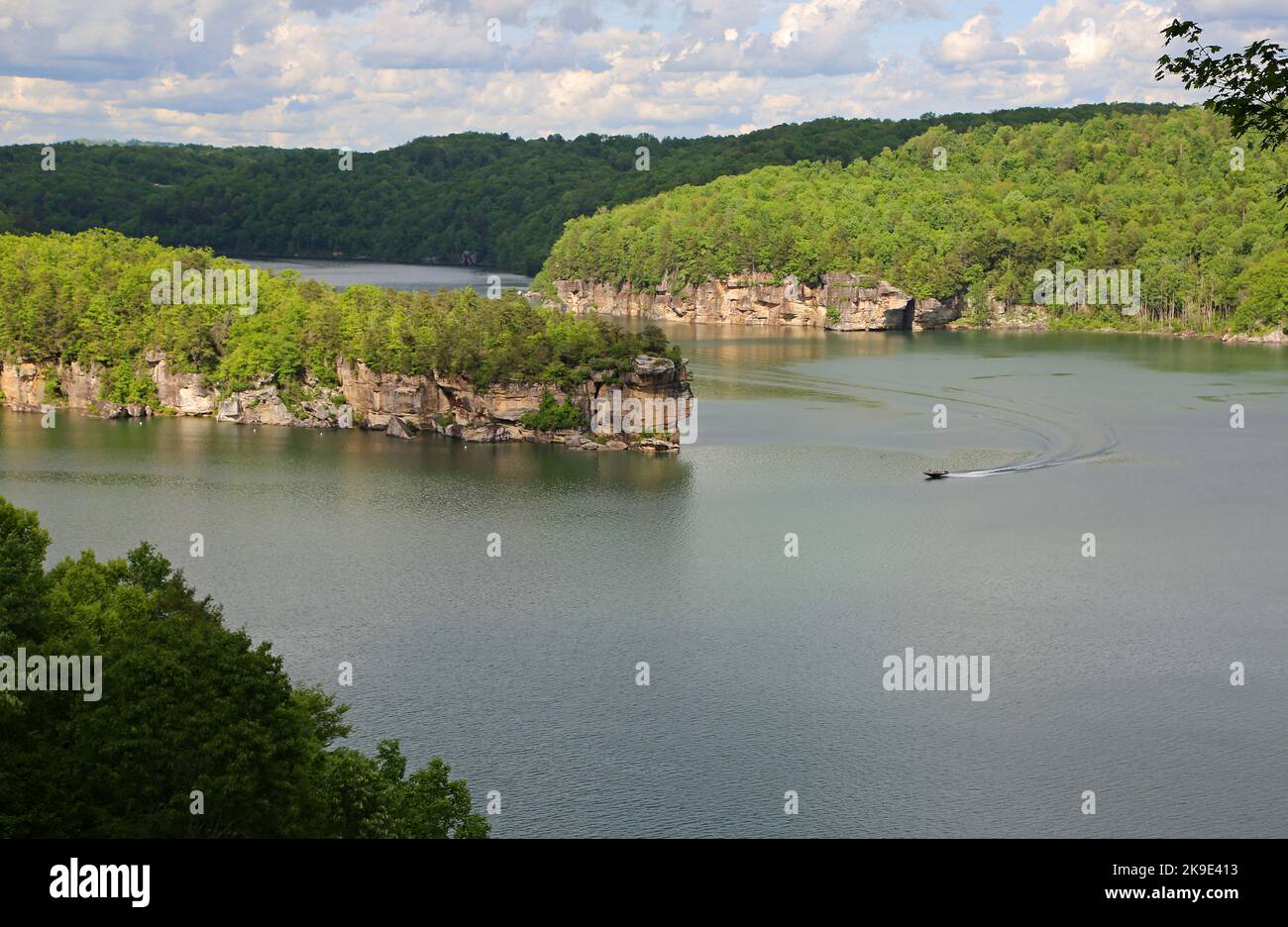 Cliffs of Summerville Lake - West Virginia Stockfoto