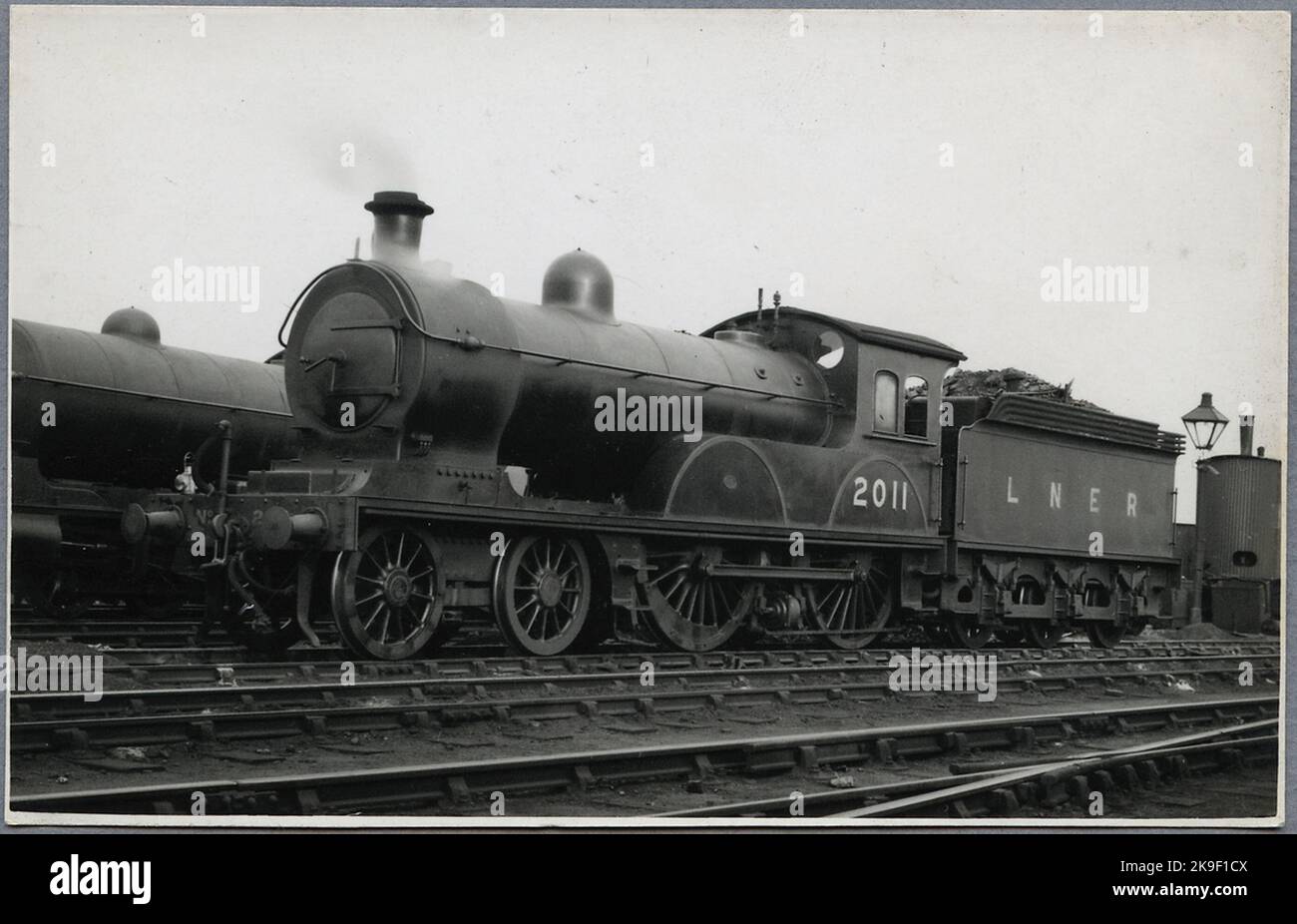 Dampflokomotive in Bangård, London North Eastern Railway, L.N.E.R. LOK 2011. Stockfoto
